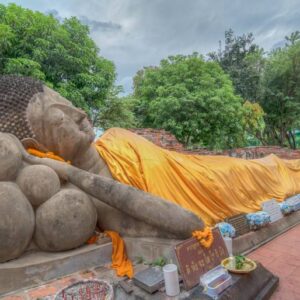 reclining Buddha